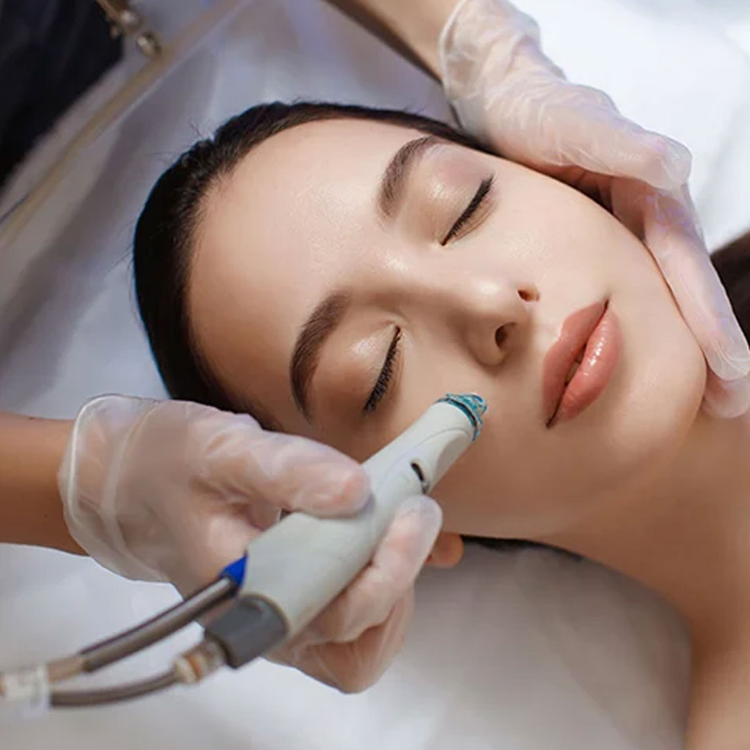 Deluxe HydraFacial